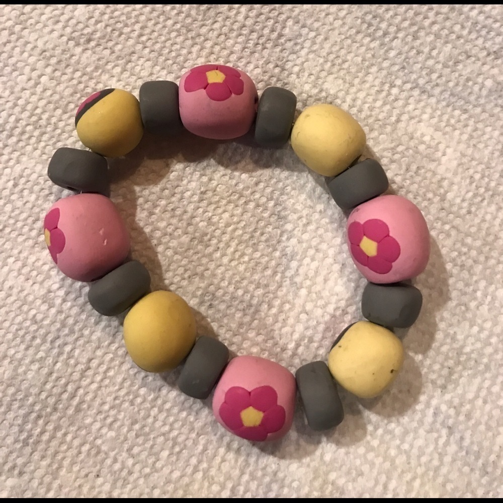 🌸Handmade Clay Bracelet